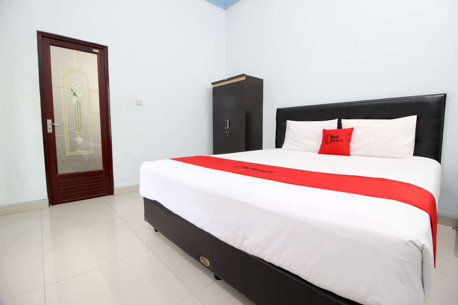 RedDoorz Plus @ Timoho