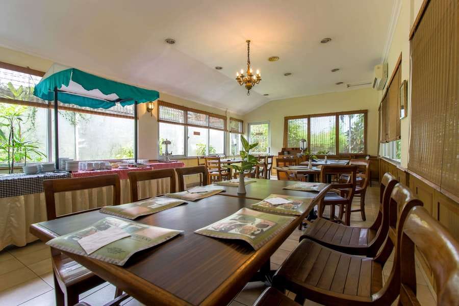 RedDoorz Plus @ Pitagiri GBK Senayan