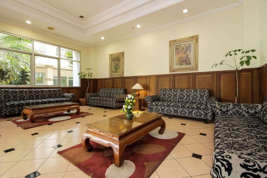 RedDoorz Plus @ Pitagiri GBK Senayan