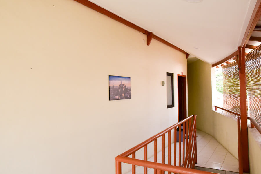 RedDoorz Plus near Ciputra World Kuningan 2