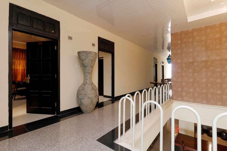 RedDoorz Plus Near Halim Perdanakusuma 2