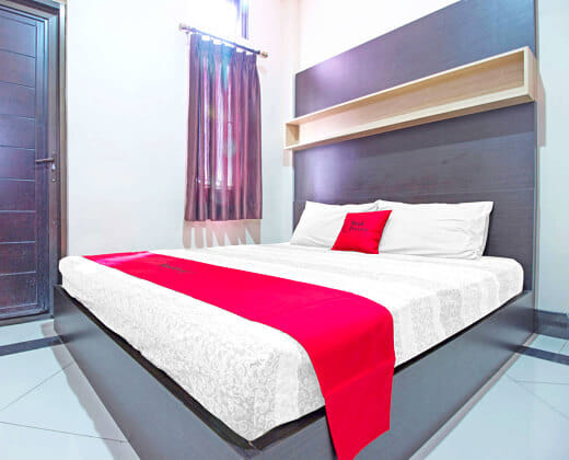 RedDoorz Plus Near Isola UPI