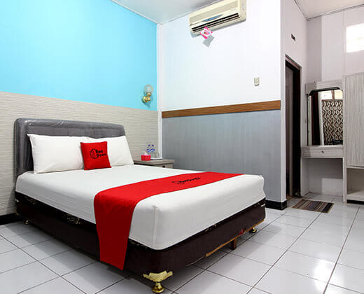RedDoorz Plus Syariah near Lempuyangan Station 3