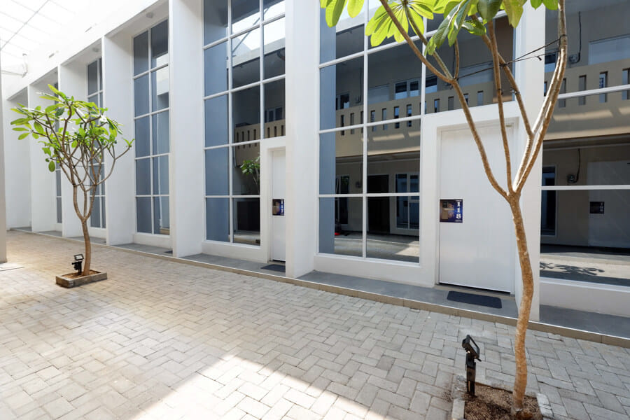 RedDoorz Plus near Paragon Mall Semarang