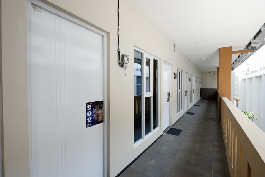 RedDoorz Plus near Paragon Mall Semarang