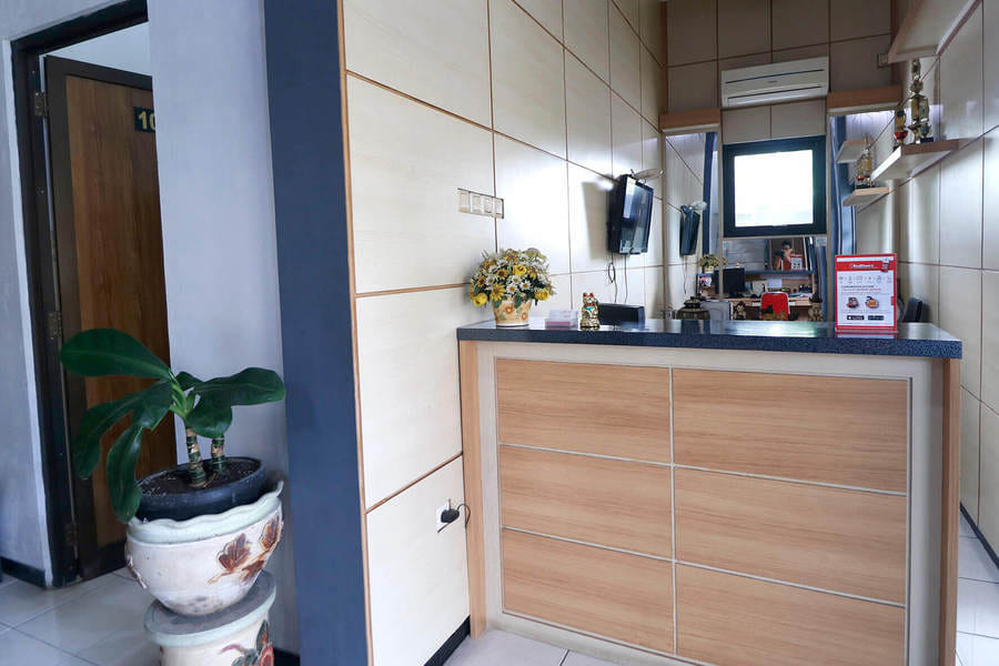 RedDoorz Plus near Undip Tembalang