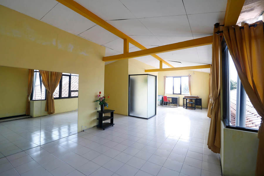 RedDoorz Plus near Undip Tembalang