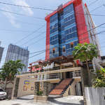 RedDoorz Plus @ Boulevard Panakkukang