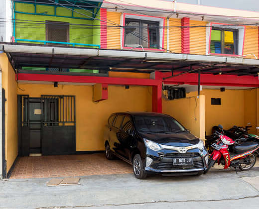 RedDoorz Near Gajah Mada Plaza 2