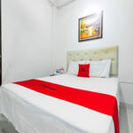 RedDoorz Near Gajah Mada Plaza 2