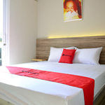 RedDoorz near Mangga Dua Square