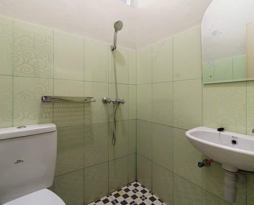 RedDoorz near Cikampek Mall Karawang