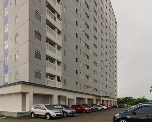 RedDoorz Apartment @ Dramaga Tower