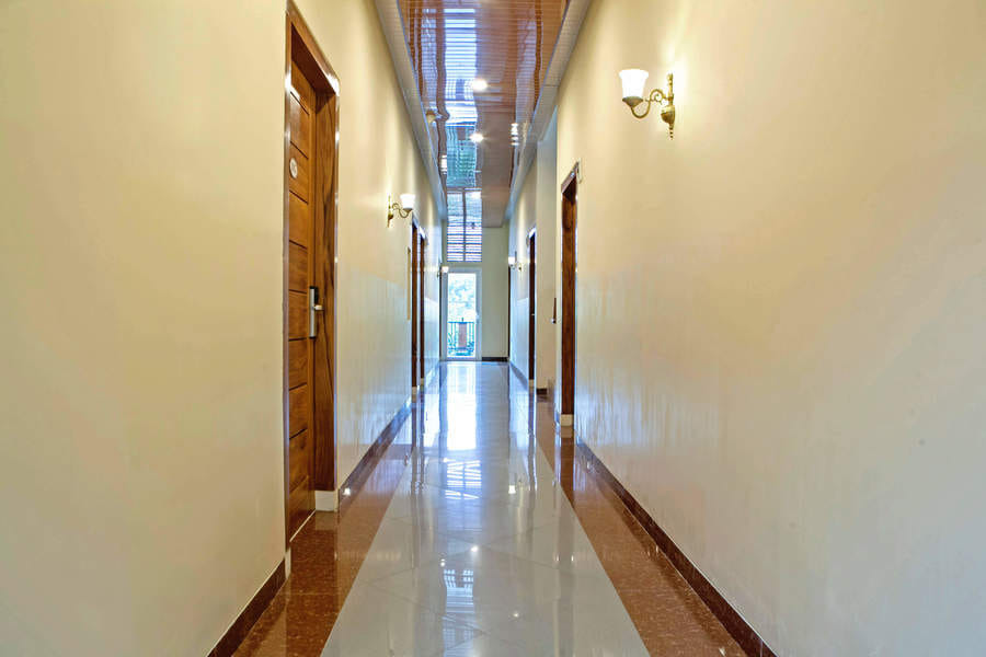 RedDoorz near Trans Studio Mall 2