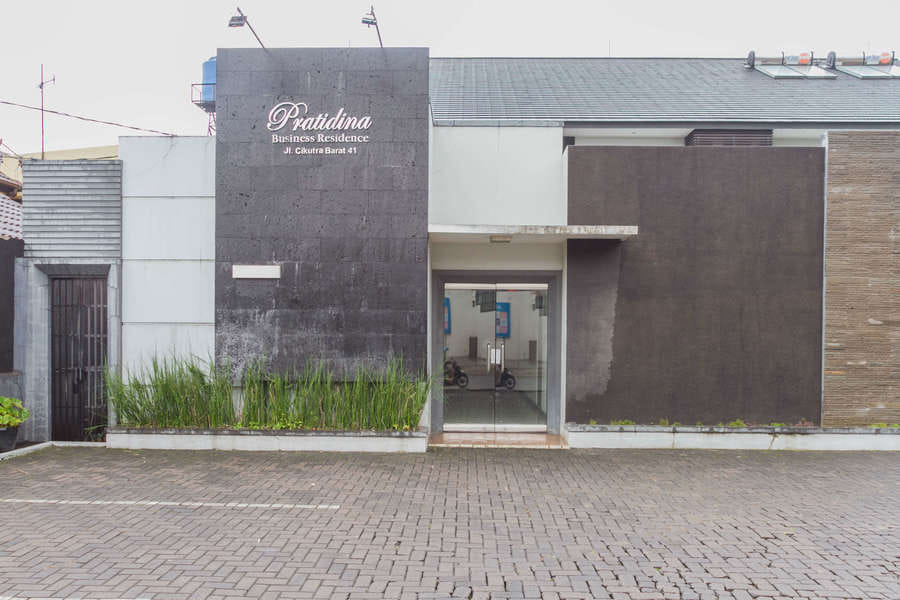 RedDoorz @ Cikutra 3