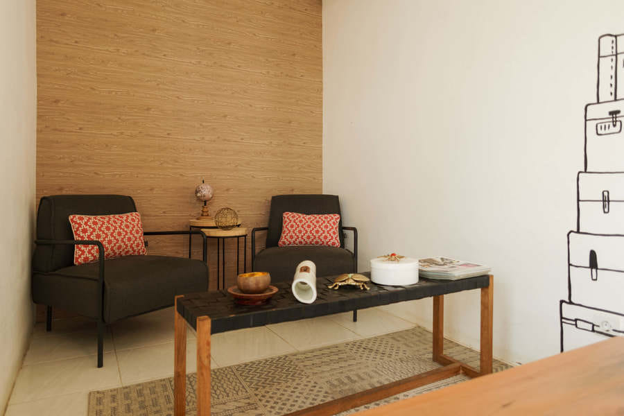 RedDoorz Plus near Exit Toll Puncak 2