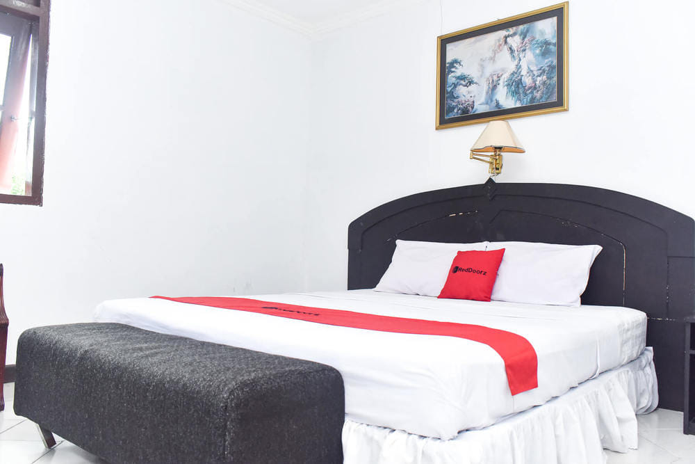 RedDoorz Suite