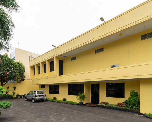 RedDoorz Plus near Ancol