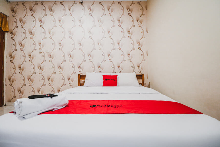 RedDoorz Plus @ Jalan Parangtritis 2