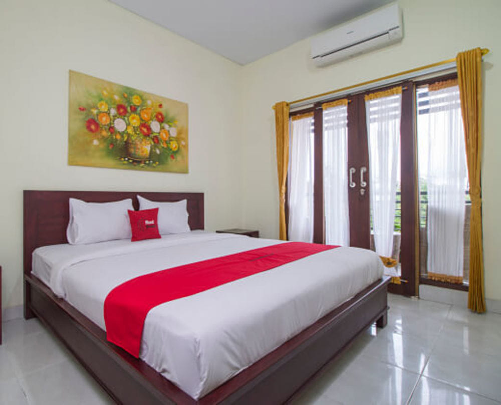 RedDoorz Room