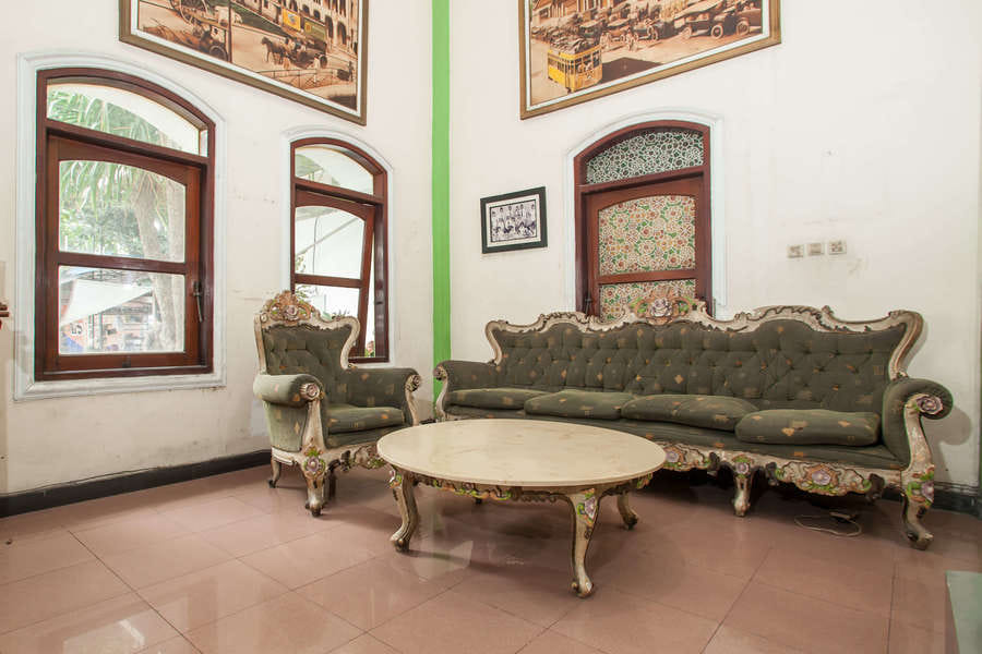 RedDoorz @ Genteng Surabaya 2