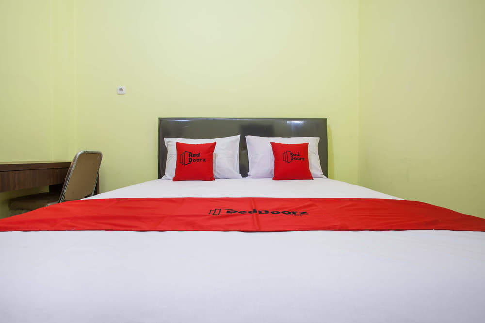 RedDoorz SALE