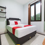 RedDoorz Syariah near DBL Arena 2