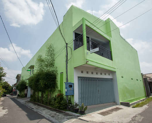 RedDoorz Syariah @ Kartohardjo Madiun