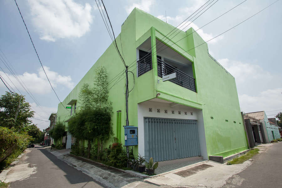 RedDoorz Syariah @ Kartohardjo Madiun