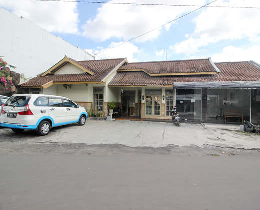 RedDoorz near RS Sarjito Yogyakarta 2