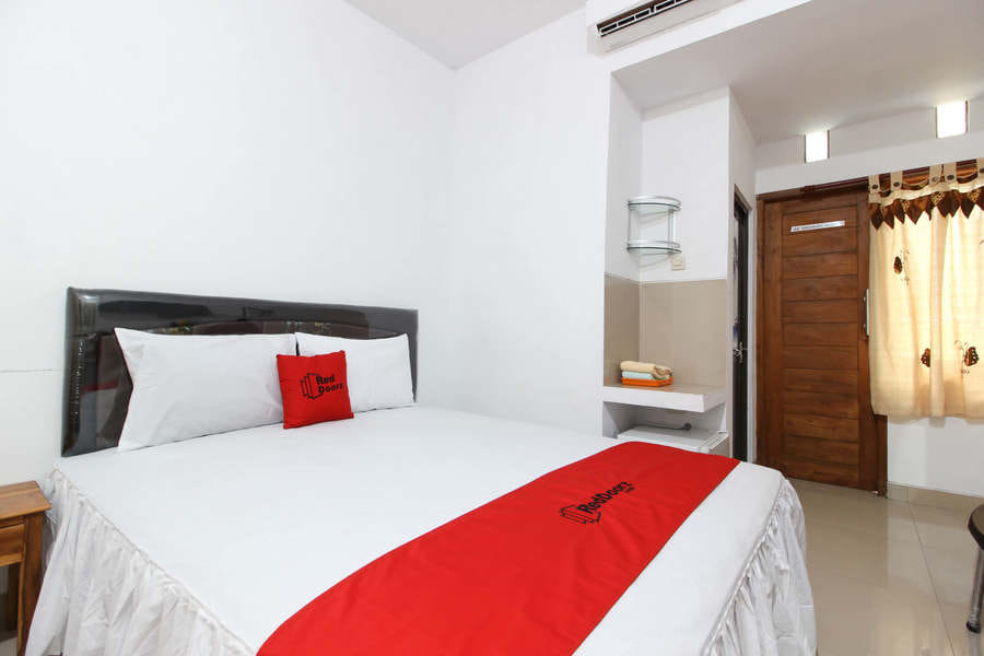 RedDoorz Syariah @ Kebun Raya Yogyakarta