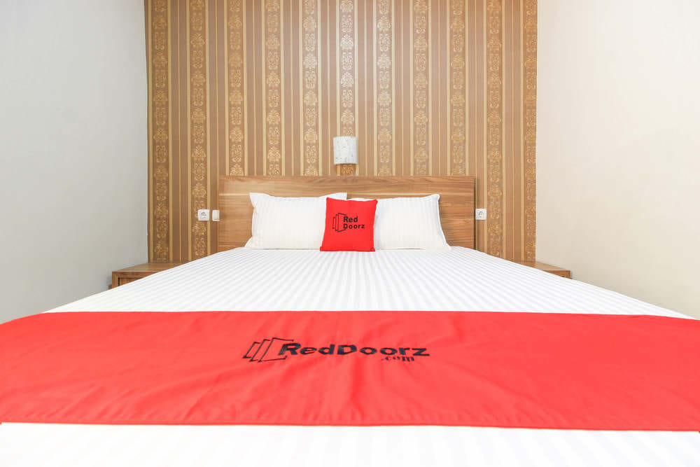 RedDoorz Room