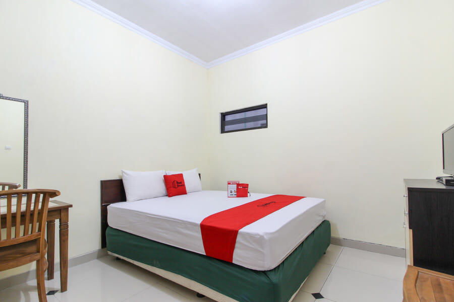RedDoorz near Rumah Sakit Condong Catur