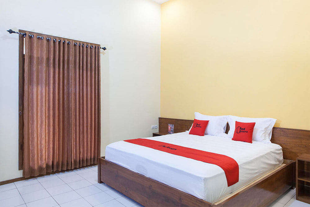 RedDoorz Suite