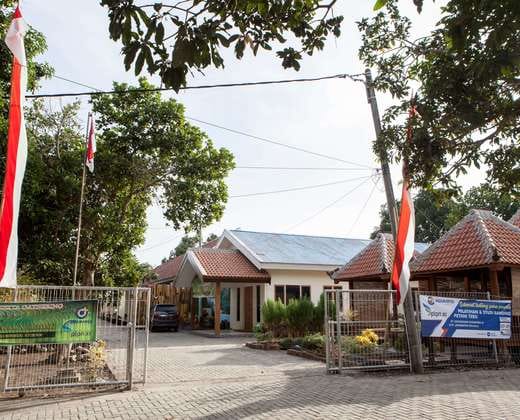 RedDoorz near Baluran National Park 