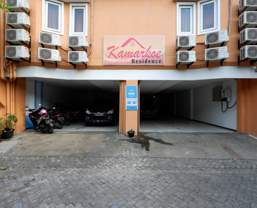 RedDoorz Near Kota Lama Semarang