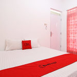 RedDoorz near Terminal Tirtonadi 