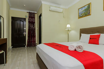 RedDoorz @ Malalayang 2 Manado