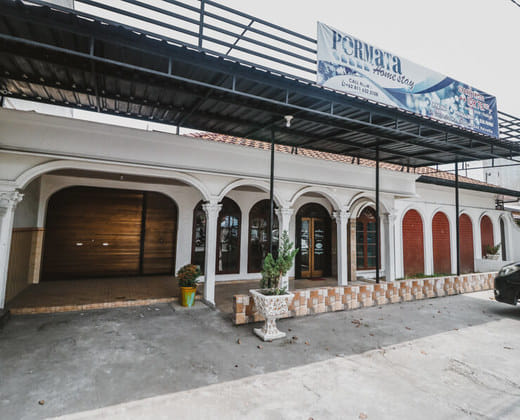 RedDoorz near Millennium ICT Center Medan