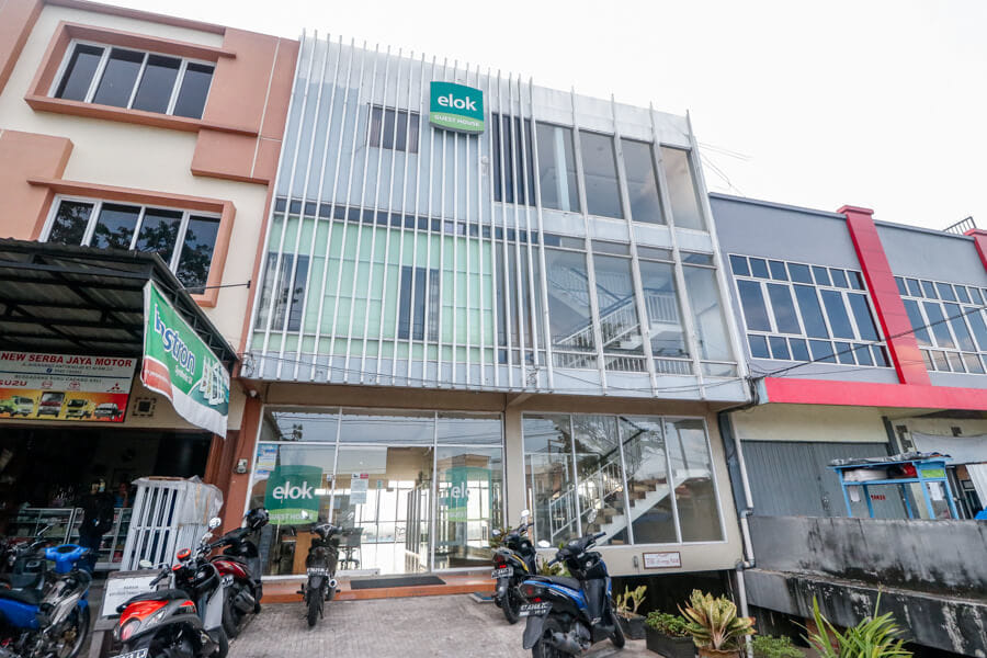 RedDoorz Near Terminal Batu Ampar Balikpapan