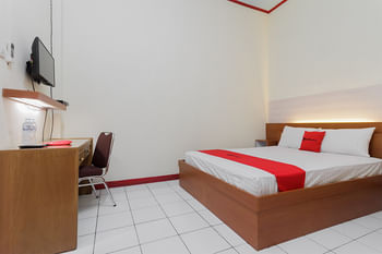 Koolkost Syariah near Ayani Mega Mall Pontianak