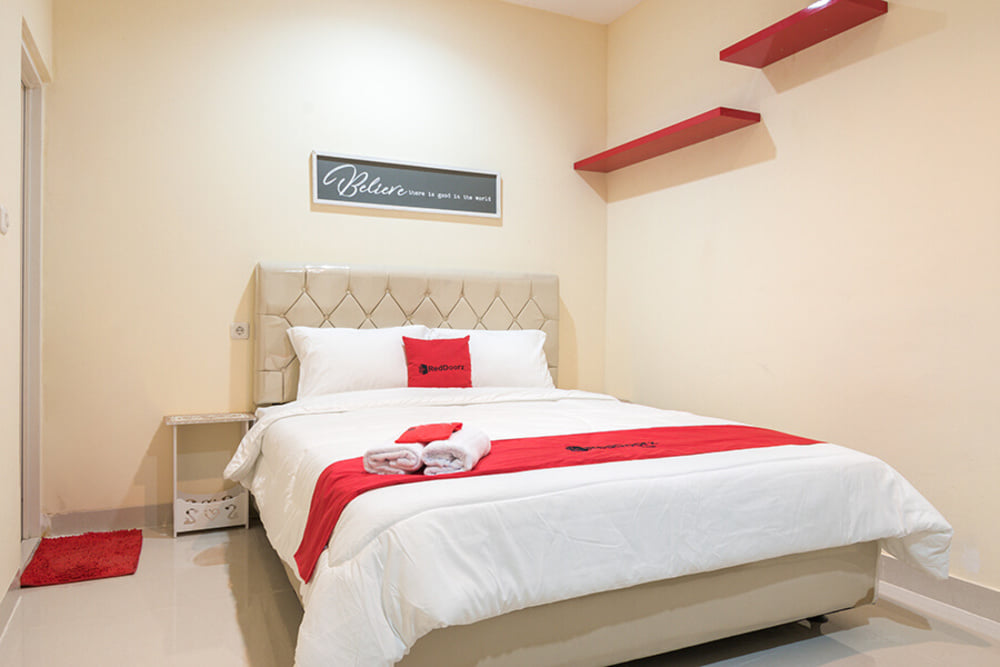 SALE Room