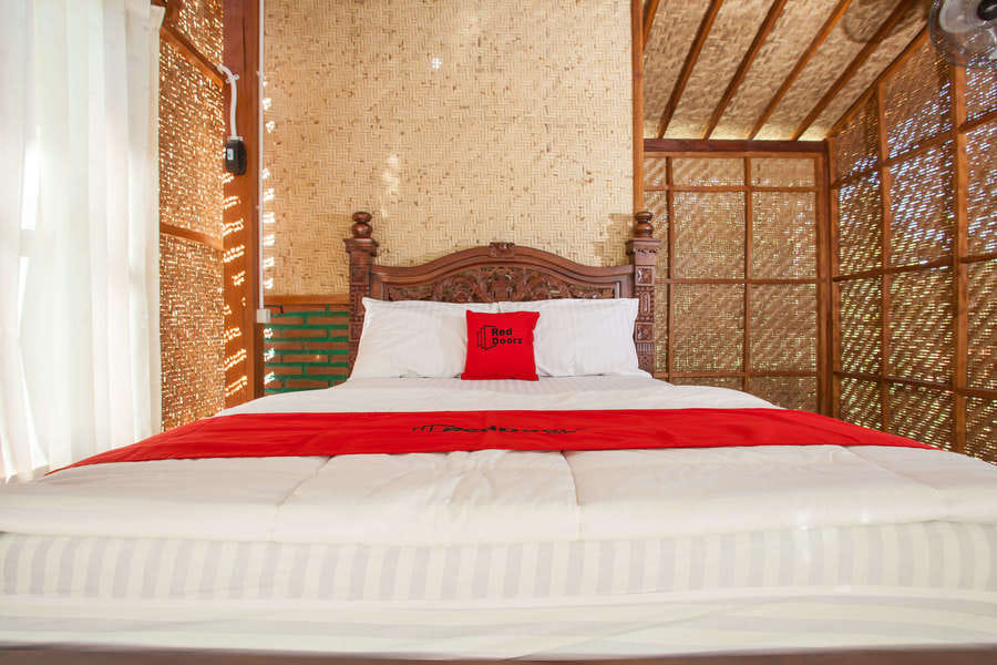 RedDoorz near Banyuwangi Kota Train Station