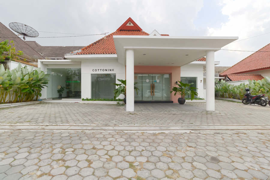 RedDoorz Plus @ Demangan Gejayan