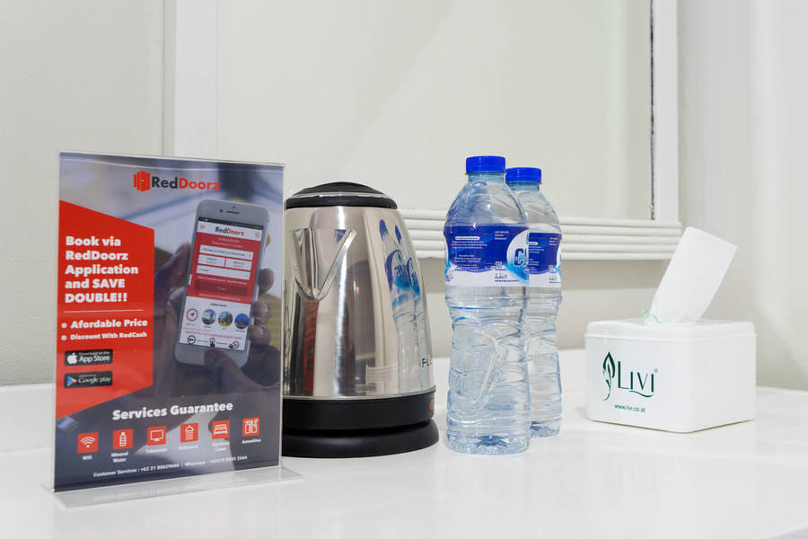 RedDoorz Plus @ Sawah Besar