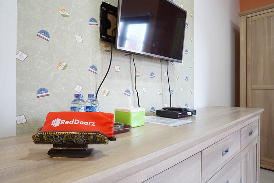 RedDoorz near Kemang Square