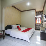 RedDoorz near Sarangan Lake