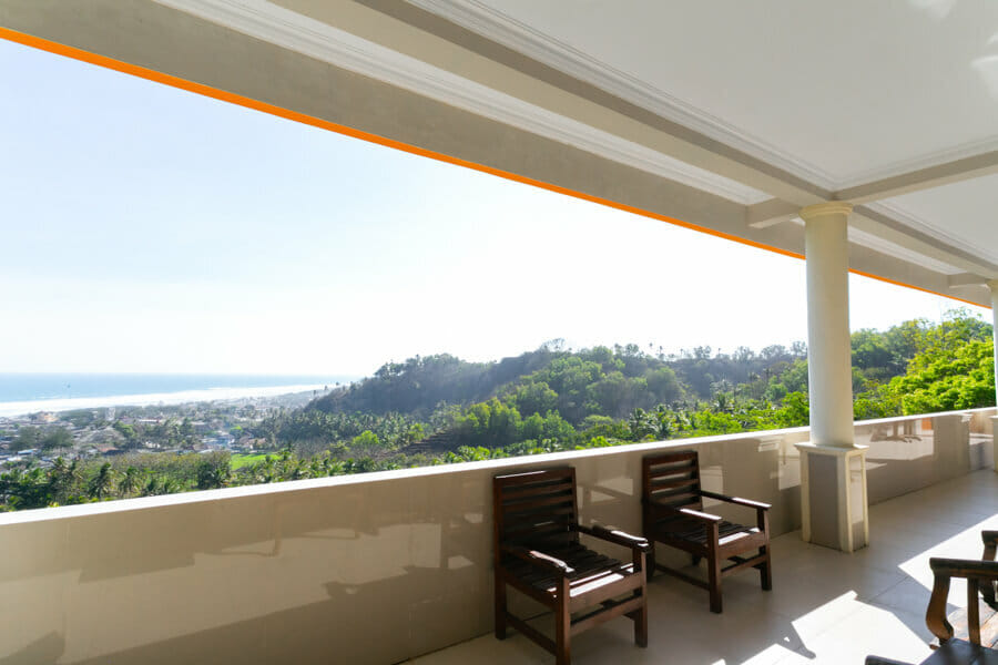 RedDoorz near Parangtritis Beach 