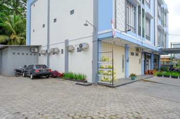 Urbanview Hotel Double Tree Purwokerto