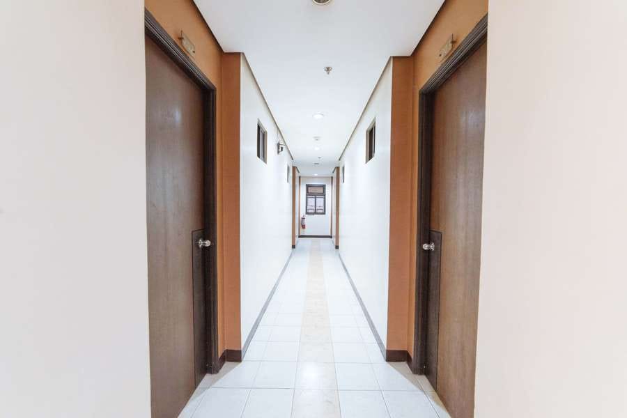 RedDoorz near Olongapo Bus Terminal